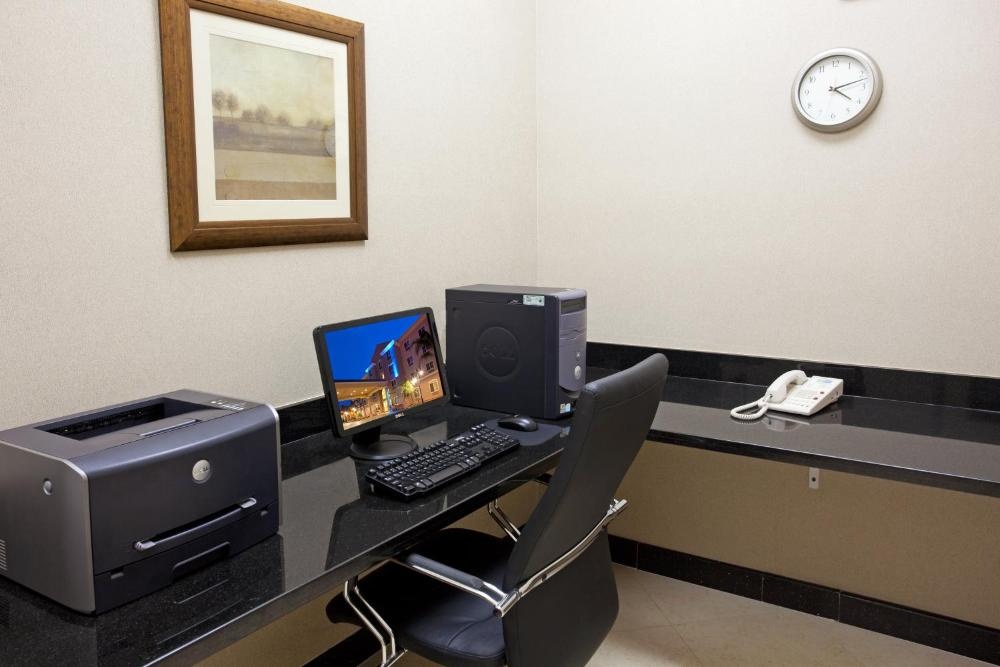 Holiday Inn Express Hotel & Suites Los Angeles Airport Hawthorne